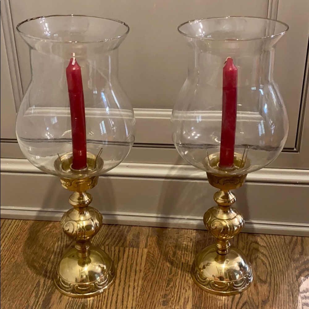 Set of 2 brass candle holders
